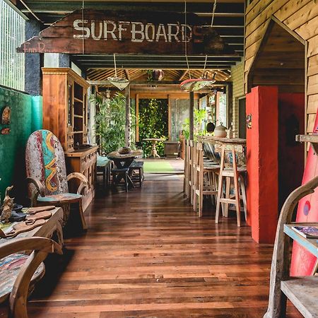 Albany Bali Style Accommodation ภายนอก รูปภาพ