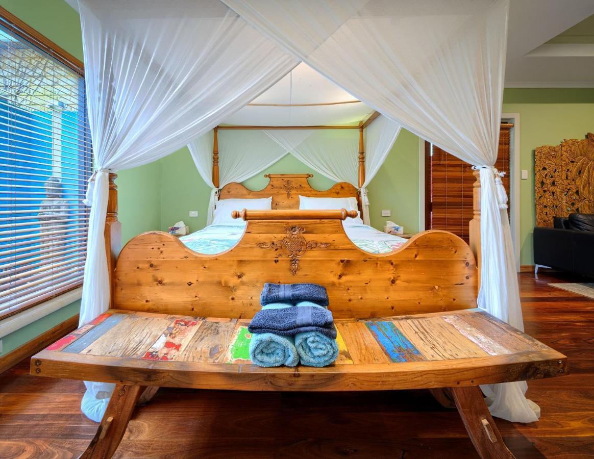 Albany Bali Style Accommodation ภายนอก รูปภาพ