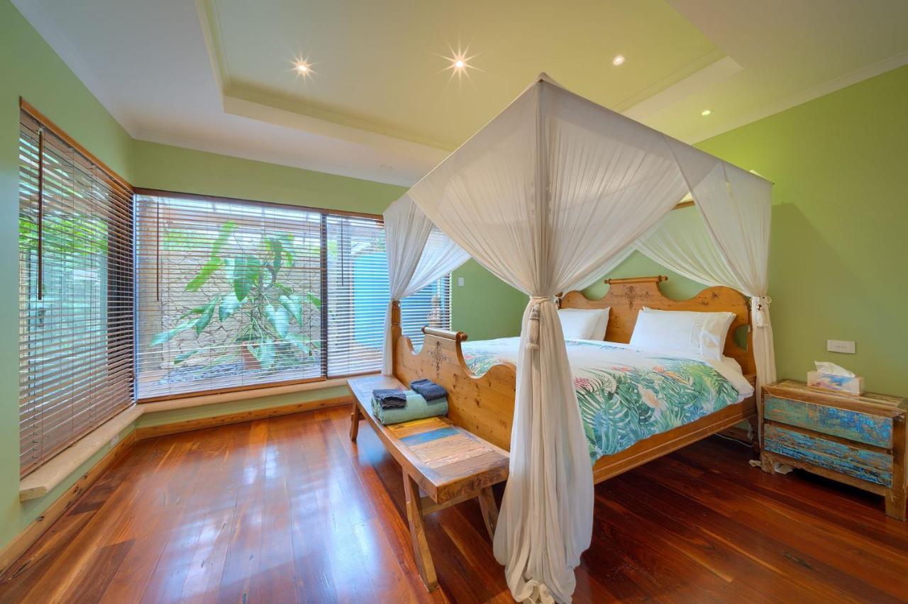 Albany Bali Style Accommodation ภายนอก รูปภาพ