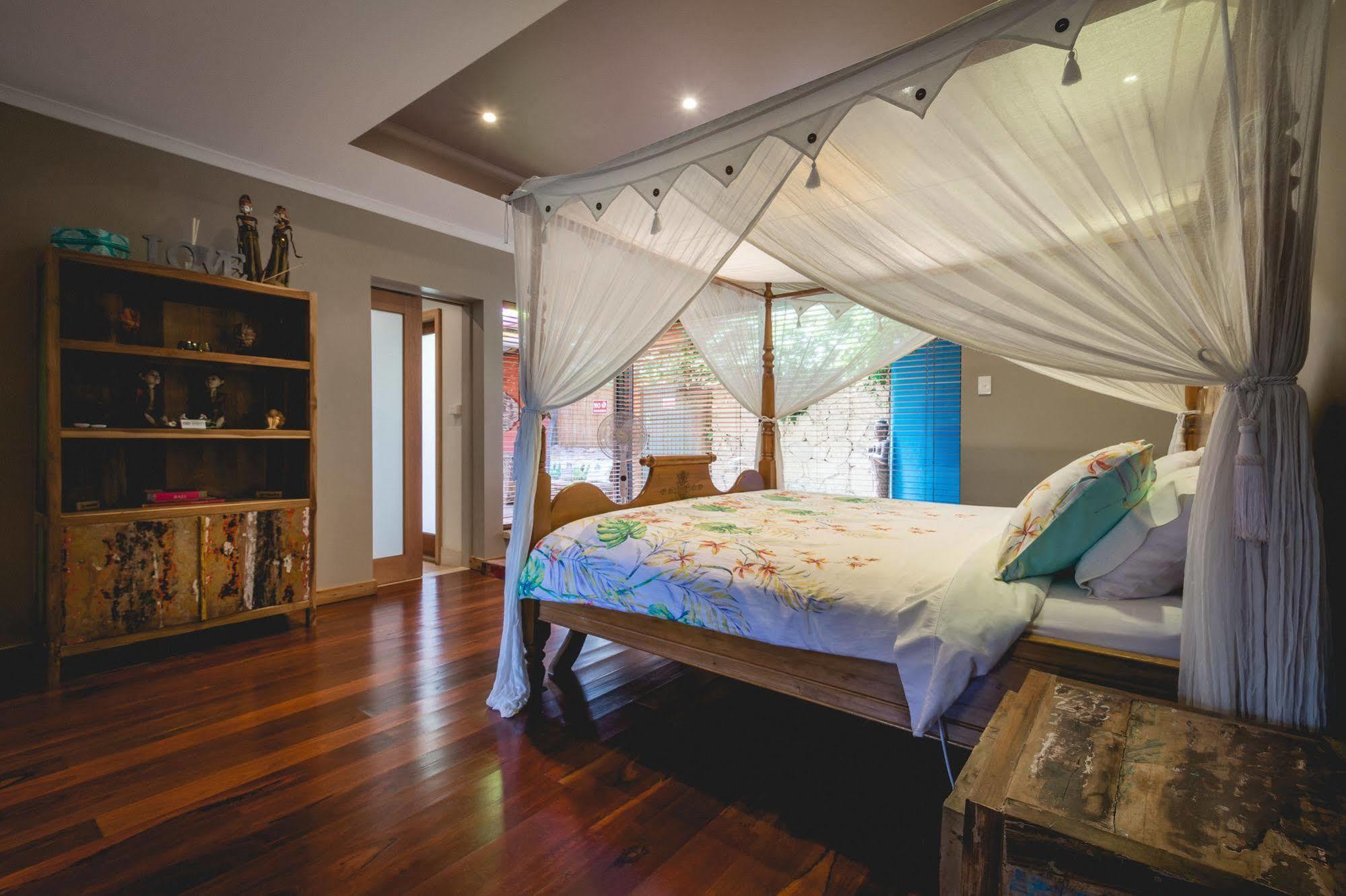 Albany Bali Style Accommodation ภายนอก รูปภาพ