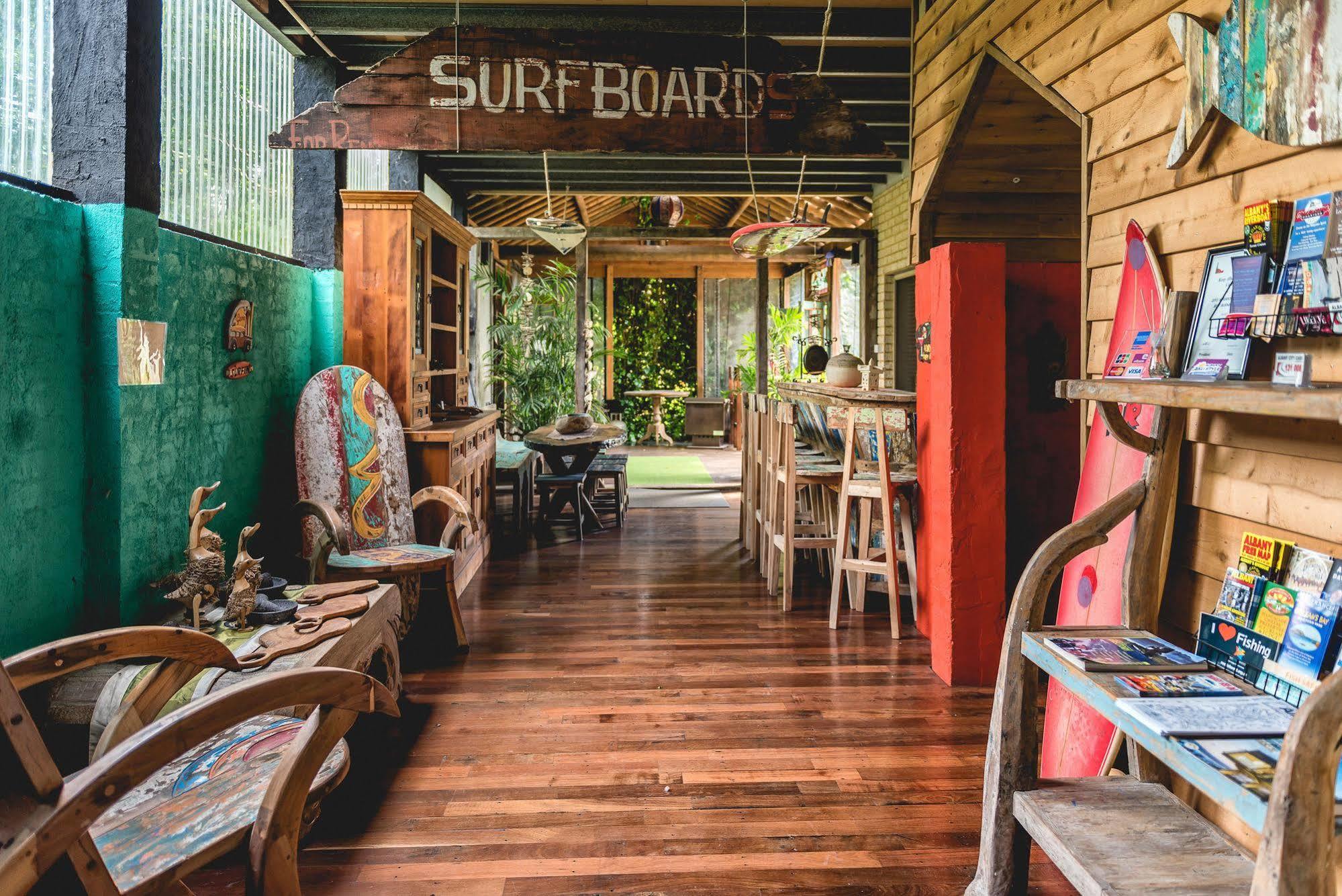 Albany Bali Style Accommodation ภายนอก รูปภาพ