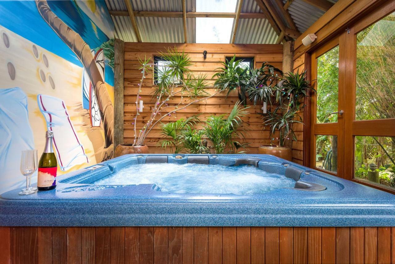 Albany Bali Style Accommodation ภายนอก รูปภาพ