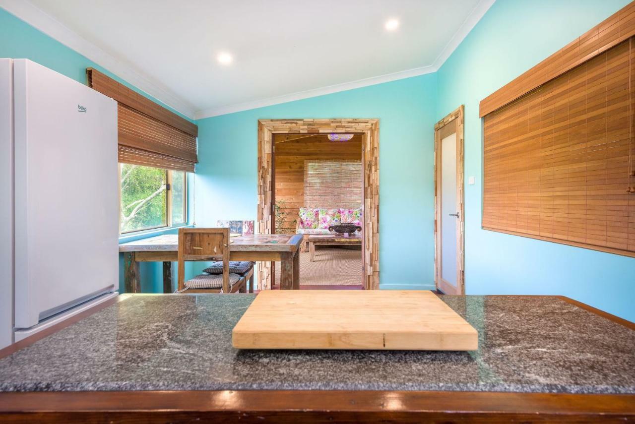 Albany Bali Style Accommodation ภายนอก รูปภาพ